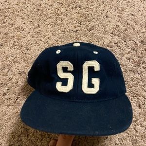 Ebbets Hat OS